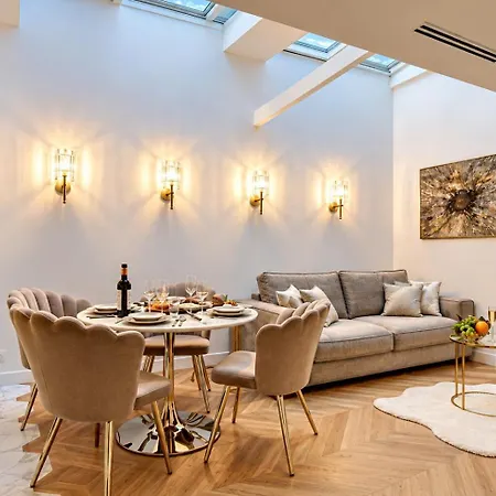 Champs-elysees Luxury - 2 Bd - Apartment