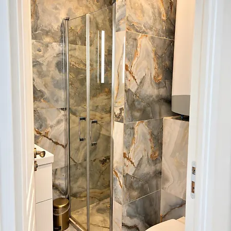 Champs-elysees Luxury - 2 Bd - Apartment