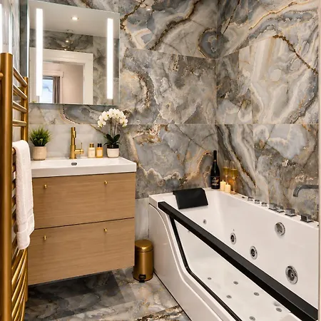 Champs-elysees Luxury - 2 Bd -